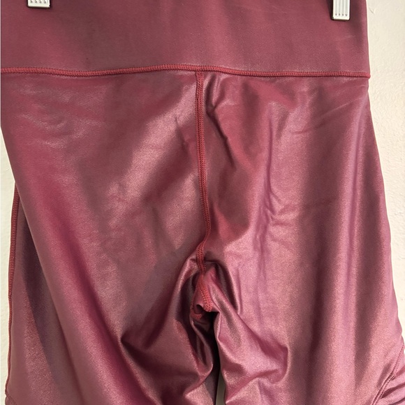 Carbon38 burgundy shiny leggings - Picture 5 of 6